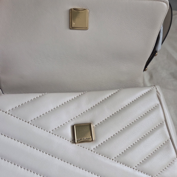 Tory Burch White Quilted Kira Top-Handle Crossbody In New Cream - Picture 9 of 11